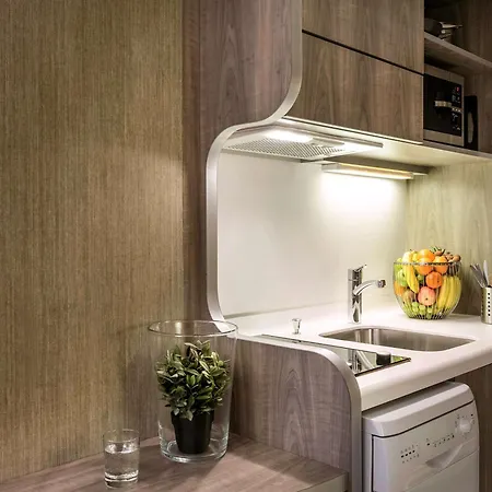 Mercure Paris 3*