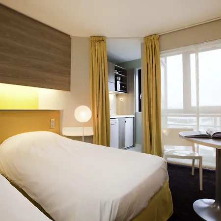 Mercure Paris