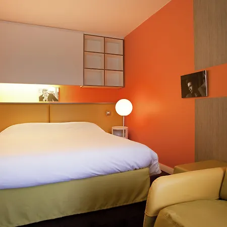Mercure Paris