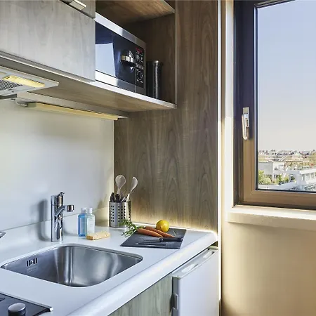 Mercure Paris Μπουλόν-Μπιγιανκούρ