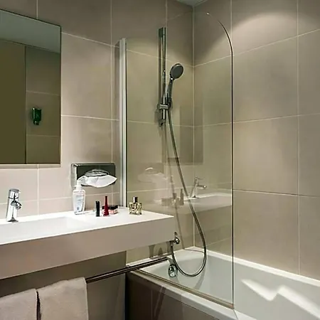 Mercure Paris 3*