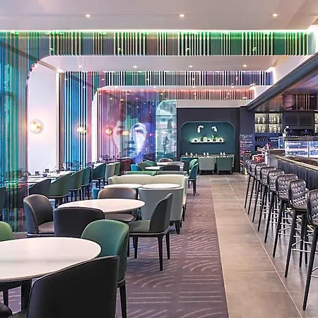 Отель Mercure Paris 3*