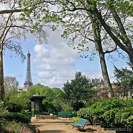 Mercure Paris 3*