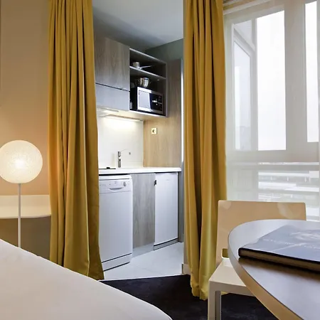 Mercure Paris 3*