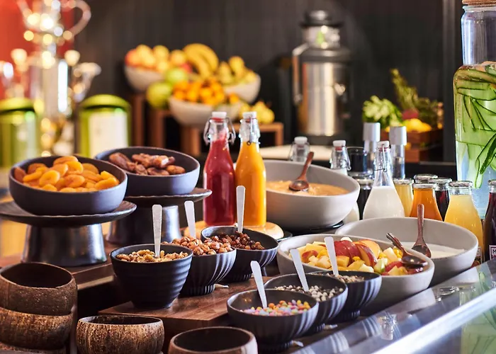 Mercure Paris 3*