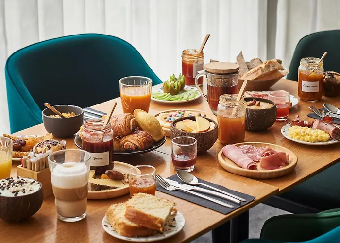 Mercure Paris Hotel 3*