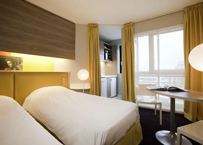 Mercure Paris