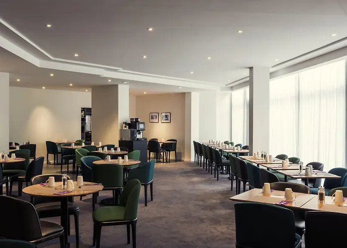 Mercure Paris Hotel 3*